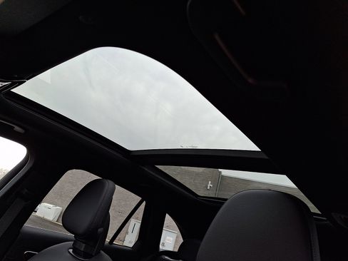 Used 2026 Mercedes-Benz GLC 300 4MATIC Coupe image 14