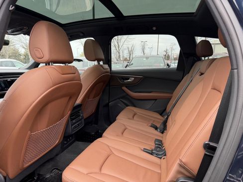 Used 2025 Audi Q7 3.0T Premium image 23