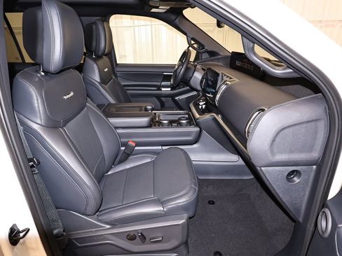 New 2026 Ford Expedition Max Platinum AWD/4WD image 19