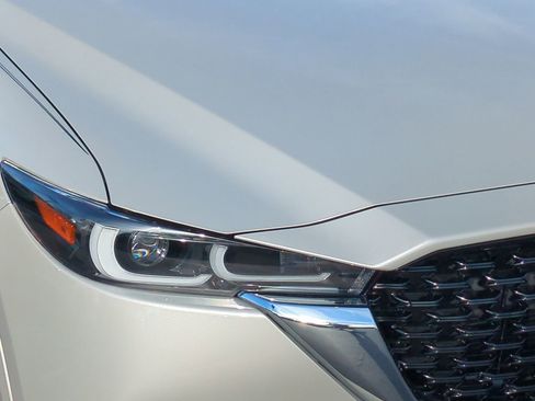 New 2025 MAZDA CX-5 AWD 2.5 S w/ Premium Plus Pkg image 10