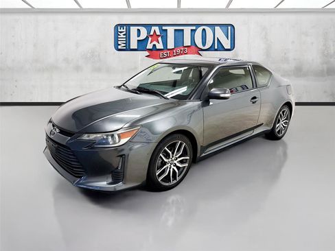 Used 2015 Scion tC image 3