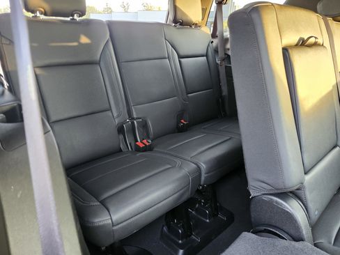 Used 2023 Chevrolet Tahoe LT image 14