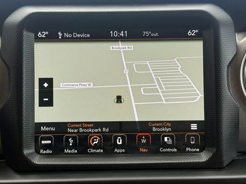 Used 2018 Jeep Wrangler Unlimited Sahara w/ Uconnect 4C Nav & Sound Group AWD/4WD image 35