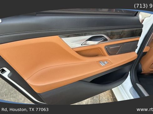 Used 2017 BMW 740i RWD image 29