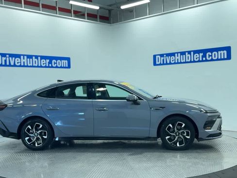 Used 2025 Hyundai Sonata SEL FWD image 4