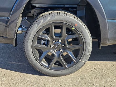 New 2026 RAM 1500 Laramie w/ Night Edition AWD/4WD image 9