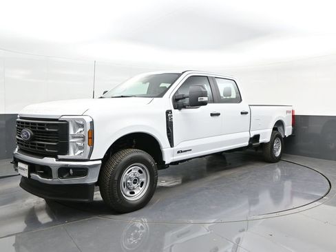 New 2025 Ford F250 XL w/ FX4 Off-Road Package image 26