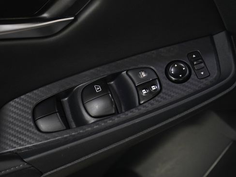 Used 2023 Nissan Sentra SV FWD image 20