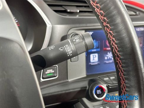 Used 2015 Chevrolet Corvette Z06 w/ 3LZ Preferred Equipment Group RWD image 17