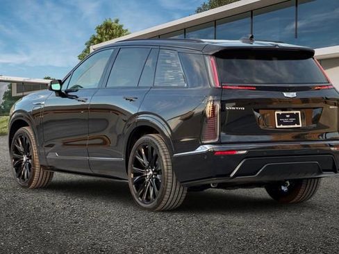 New 2026 Cadillac Vistiq Platinum image 6