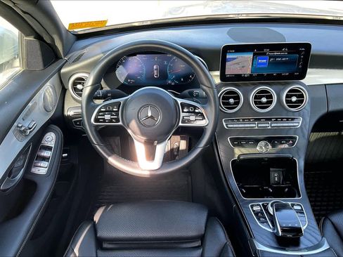 Used 2020 Mercedes-Benz C 300 4MATIC Sedan image 5