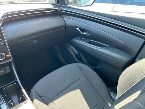 Certified 2023 Hyundai Tucson SE w/ Winter Package image 15