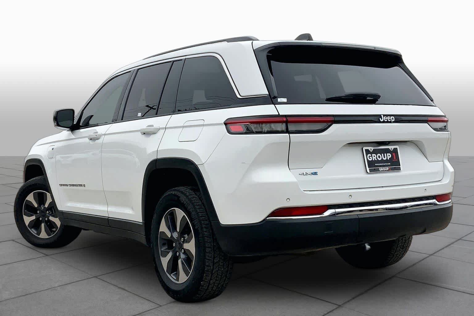 Used 2022 Jeep Grand Cherokee Limited 4xe AWD/4WD image 12