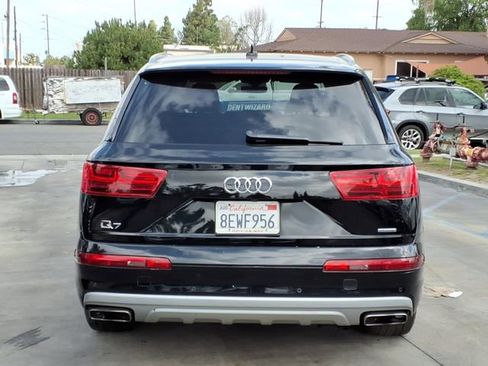 Used 2018 Audi Q7 2.0T Premium Plus w/ Premium Plus Package AWD/4WD image 6