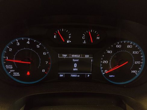 Used 2018 Chevrolet Malibu LT FWD image 23