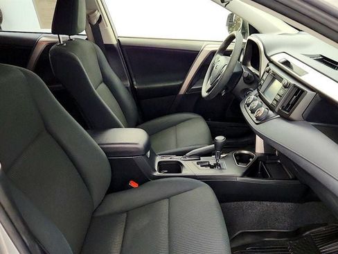 Used 2018 Toyota RAV4 LE w/ All Weather Liner Package AWD/4WD image 21