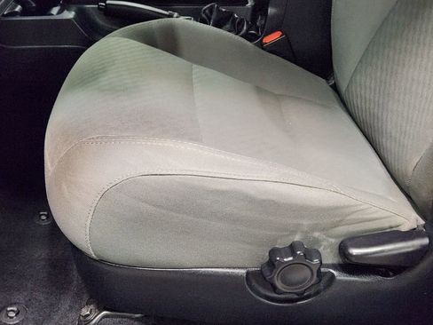 Used 2023 Toyota Tacoma SR image 41