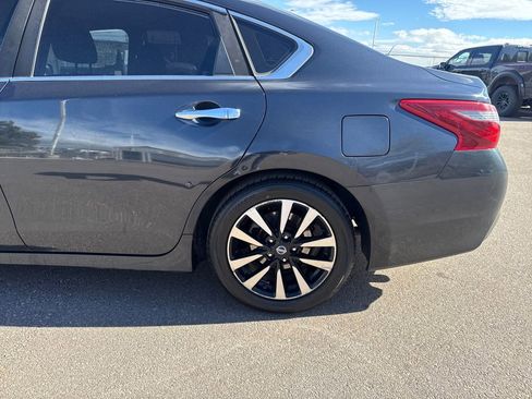 Used 2018 Nissan Altima 2.5 SV image 33