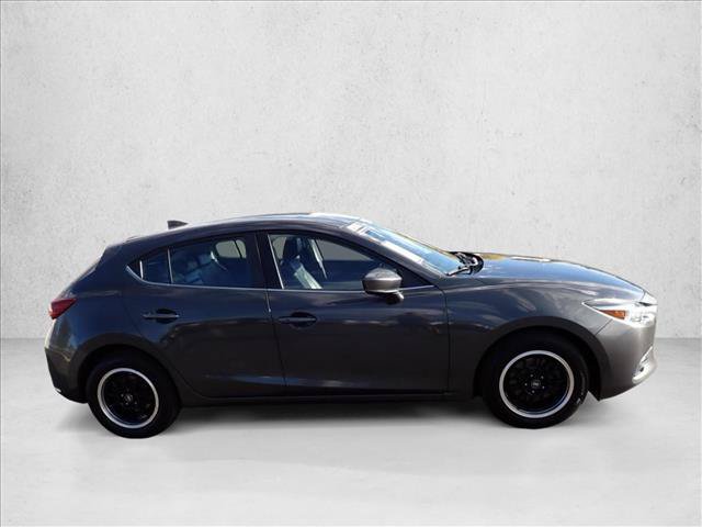 Used 2017 MAZDA MAZDA3 Grand Touring w/ Premium Equipment Package FWD image 5