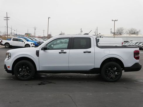 New 2025 Ford Maverick XLT w/ XLT Luxury Package AWD/4WD image 4