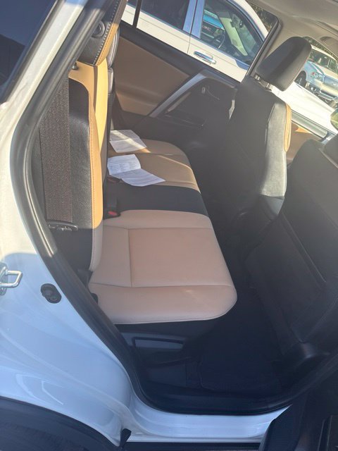 Used 2018 Toyota RAV4 Limited AWD/4WD image 12