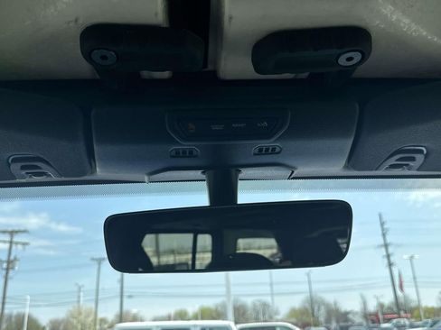 Used 2022 Jeep Wrangler Unlimited Sport AWD/4WD image 29