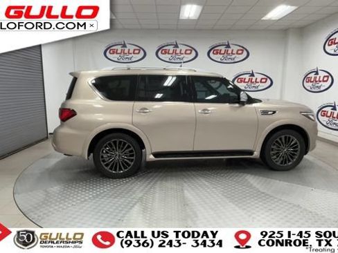 Used 2024 INFINITI QX80 Sensory w/ Cargo Package AWD/4WD image 9
