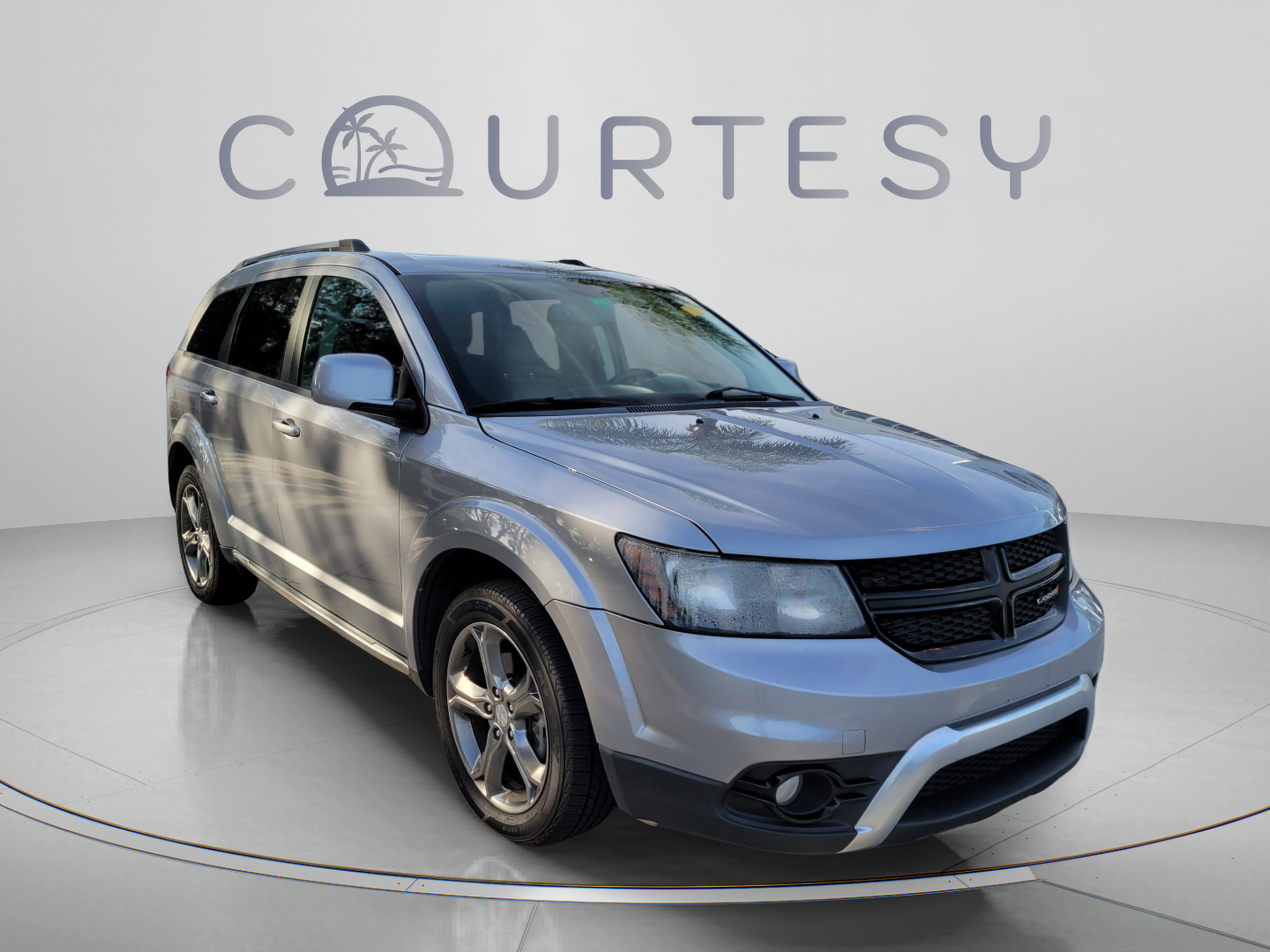 Used 2017 Dodge Journey Crossroad w/ Popular Equipment Group AWD/4WD image 4