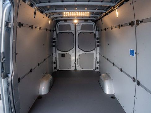 New 2025 Mercedes-Benz Sprinter 2500 image 13