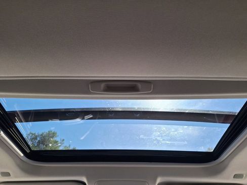 Used 2024 Toyota RAV4 Limited image 21