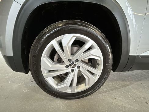 Used 2020 Volkswagen Atlas Cross Sport SEL image 10