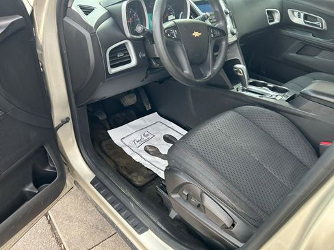 Used 2013 Chevrolet Equinox LS image 10