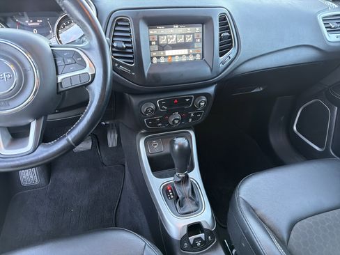 Used 2020 Jeep Compass Latitude w/ Safety & Security Group image 27