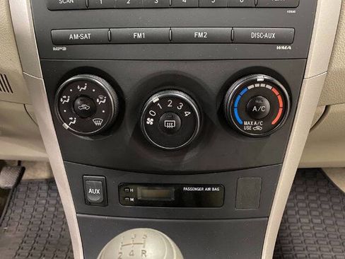 Used 2010 Toyota Corolla FWD image 20