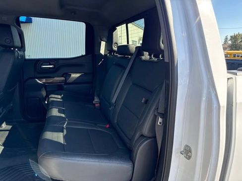 Used 2021 Chevrolet Silverado 1500 LT Trail Boss w/ Convenience Package II AWD/4WD image 10
