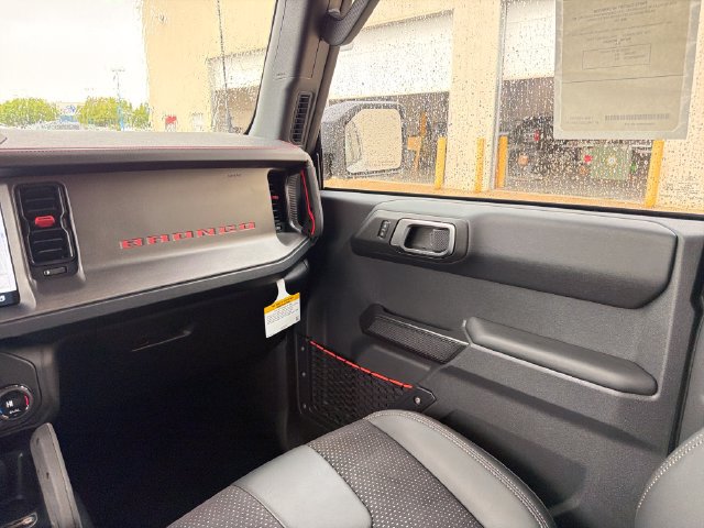 New 2026 Ford Bronco Raptor w/ Interior Carbon Fiber Pack AWD/4WD image 19