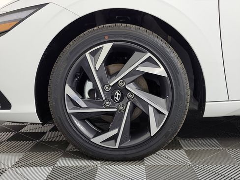 New 2025 Hyundai Elantra SEL w/ Cargo Package image 35
