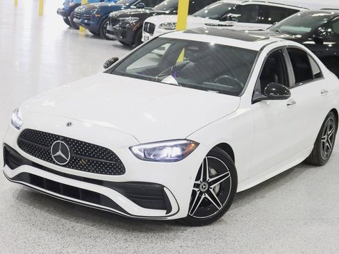Used 2022 Mercedes-Benz C 300 4MATIC Sedan image 5