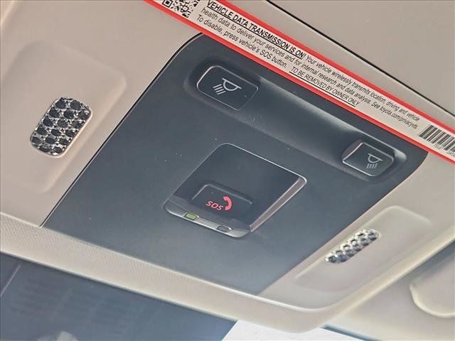 Used 2025 Toyota Camry LE FWD image 20