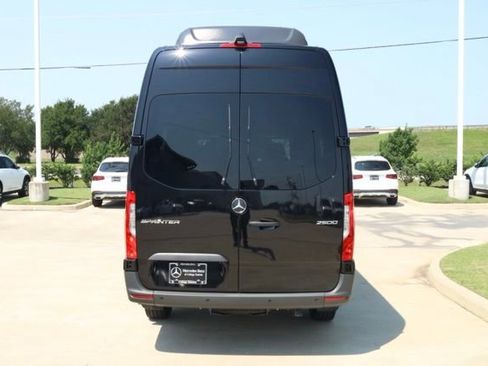 New 2025 Mercedes-Benz Sprinter 2500 image 6