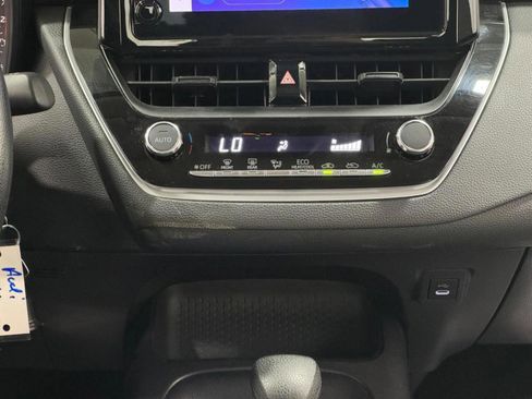 Used 2024 Toyota Corolla LE image 13