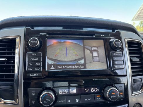 Used 2018 Nissan Titan Platinum Reserve w/ Platinum Utility Package AWD/4WD image 24