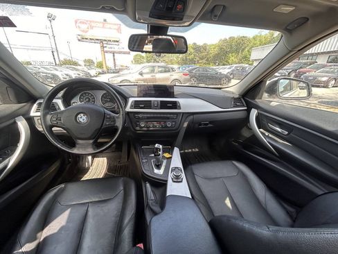 Used 2013 BMW 328i xDrive Sedan AWD/4WD image 13