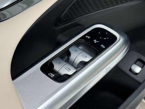 Used 2026 Mercedes-Benz E 350 Sedan image 25