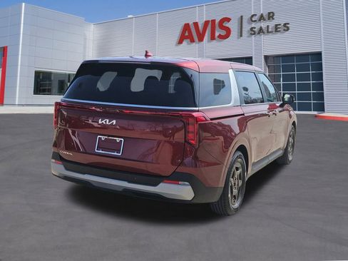 Used 2025 Kia Carnival LXS image 6