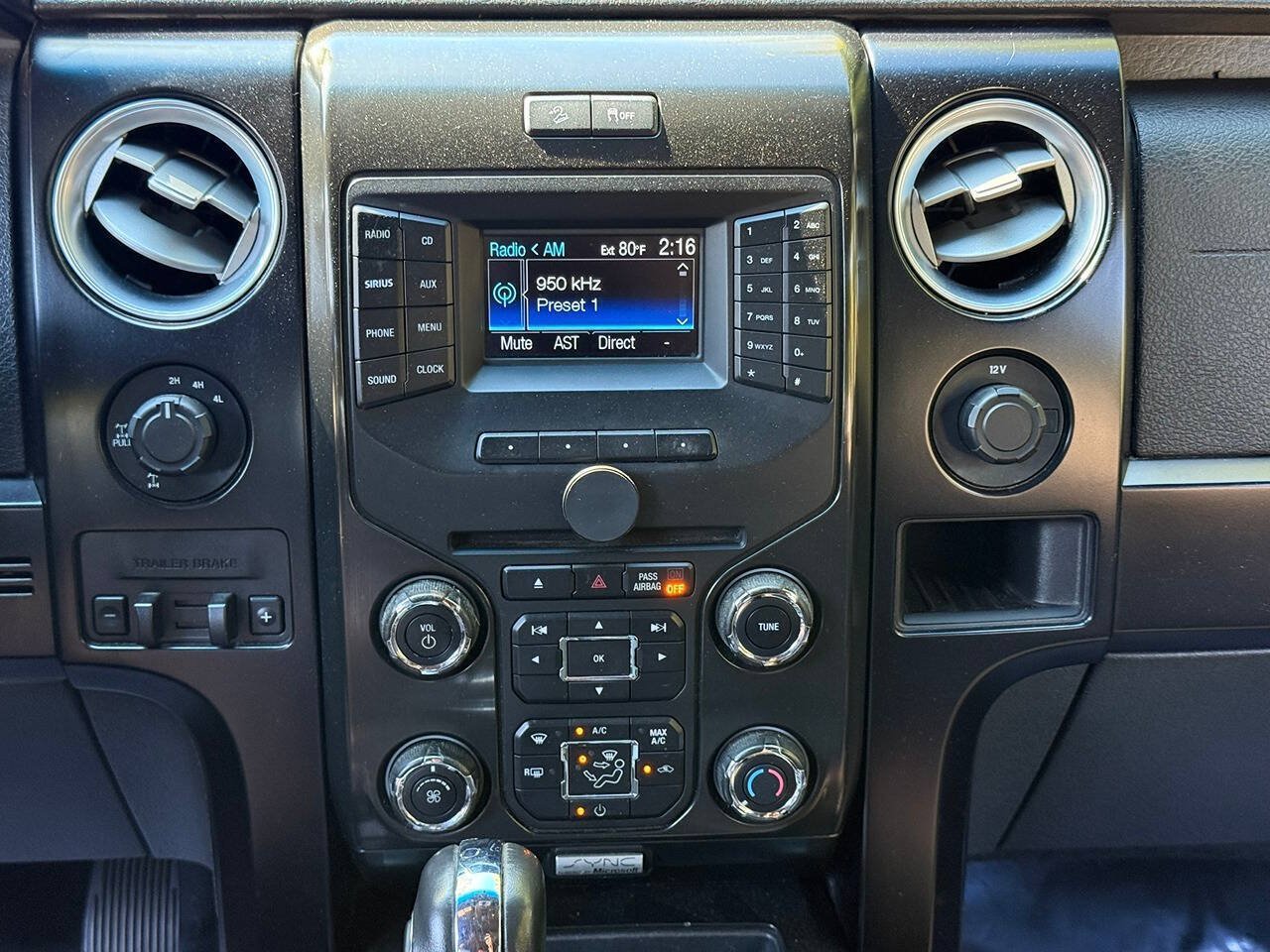 Used 2014 Ford F150 FX4 w/ FX Appearance Package AWD/4WD image 30
