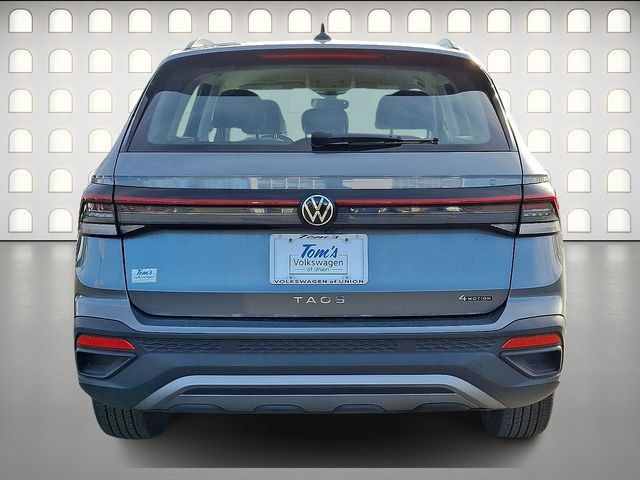 Used 2025 Volkswagen Taos S AWD/4WD image 6