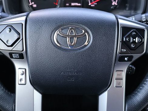 Used 2024 Toyota 4Runner SR5 RWD image 30