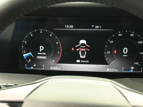 Used 2025 Nissan Murano SV image 17