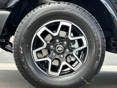 New 2026 Ford Bronco Outer Banks AWD/4WD image 25
